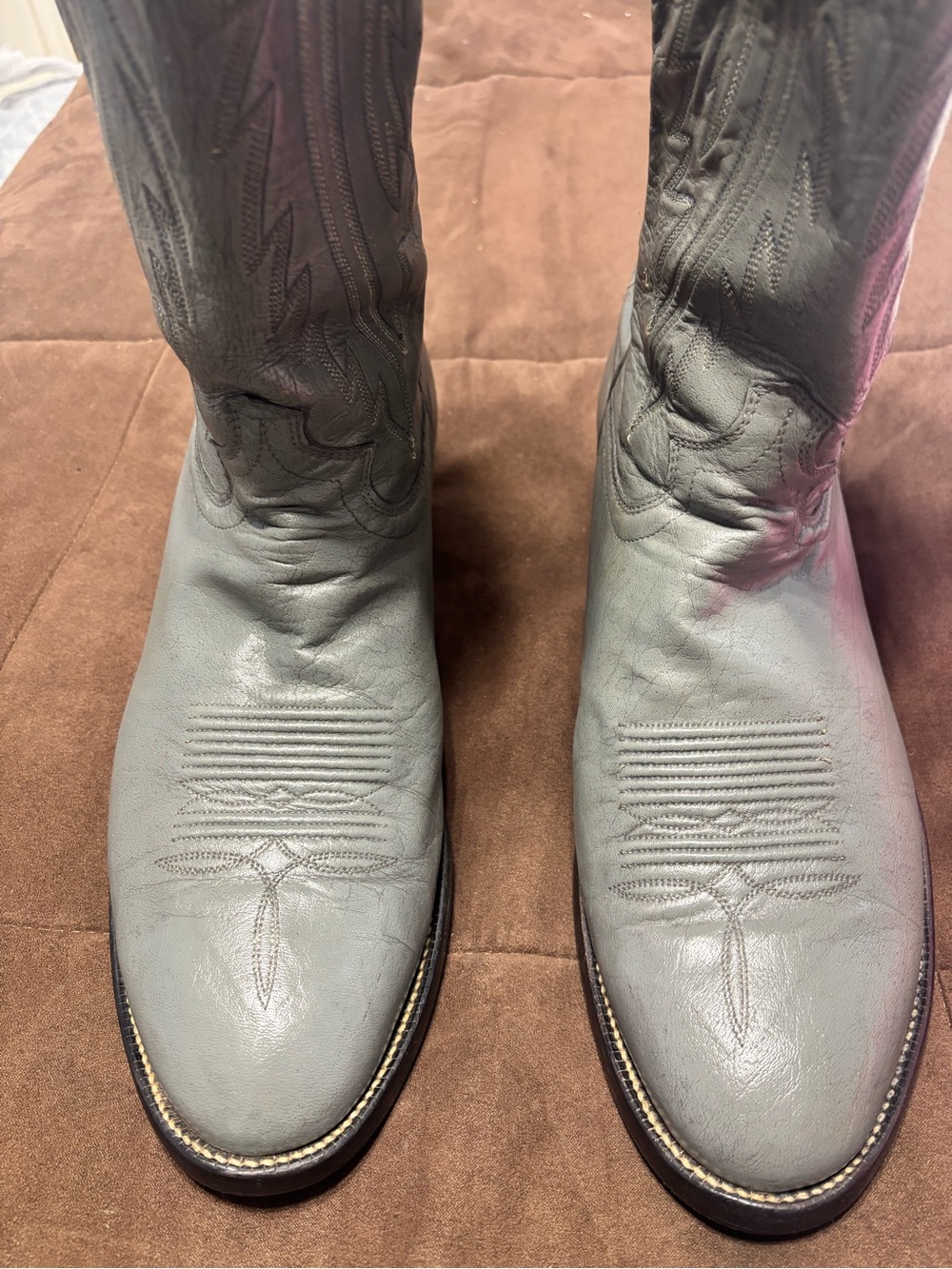 Vintage Justin Cowboy Boot Style 1227 in Size 13D Gray Leather